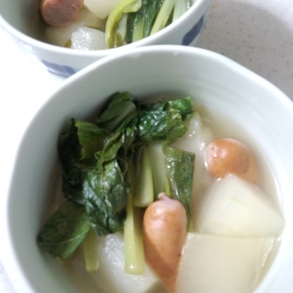 水菜なかったので小松菜で＾＾；
ソーセージ入ることで子供たちも喜んで食べてました！
ご馳走様でした☆